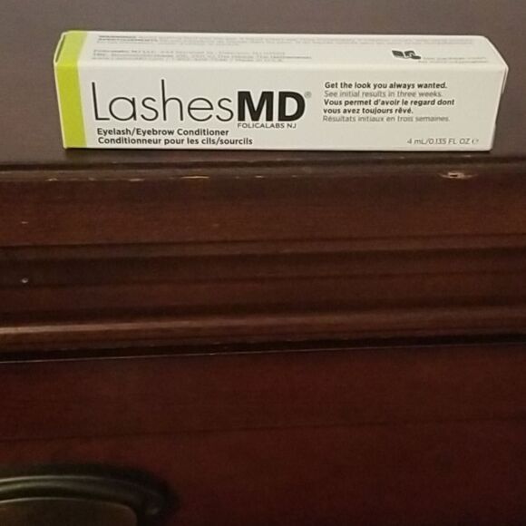 👩 LashesMd - Picture 1 of 4